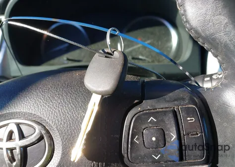 2016 Toyota Highlander Le Plus V6 из США, поврежденный, VIN 5TDBKRFH4GS327495